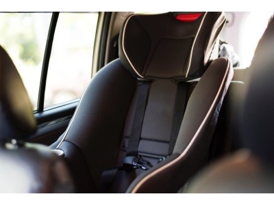 Τύποι πρόσδεσης παιδικών καθισμάτων αυτοκινήτου