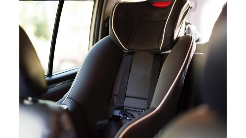 Τύποι πρόσδεσης παιδικών καθισμάτων αυτοκινήτου