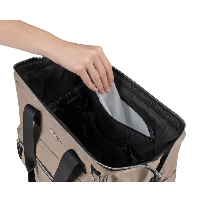 Τσάντα μαμάς Maxi Μπεζ 2025 - Kikka Boo Τσάντα μαμάς Maxi Μπεζ 2025 - Kikka Boo