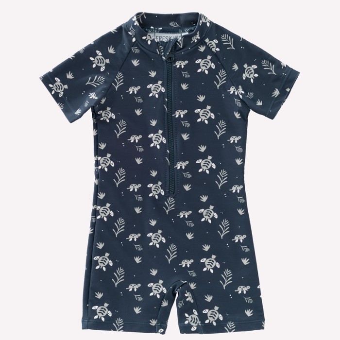 Fresk: Ολόσωμο μαγιό σορτς με προστασία UV50 Turtle Fresk: Ολόσωμο μαγιό σορτς με προστασία UV50 Turtle