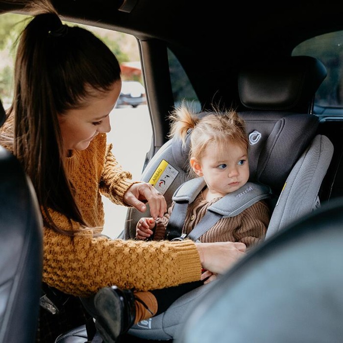 Coccolle Κάθισμα Αυτοκινήτου iSize 40-150 cm Sidra Moonlit Γκρι Coccolle Κάθισμα Αυτοκινήτου iSize 40-150 cm Sidra Moonlit Γκρι