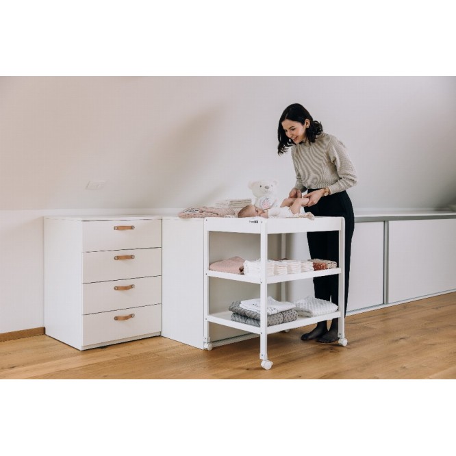 FreeOn Έπιπλο Αλλαξιέρα Mε Ρόδες Mila White FreeOn Έπιπλο Αλλαξιέρα Mε Ρόδες Mila White