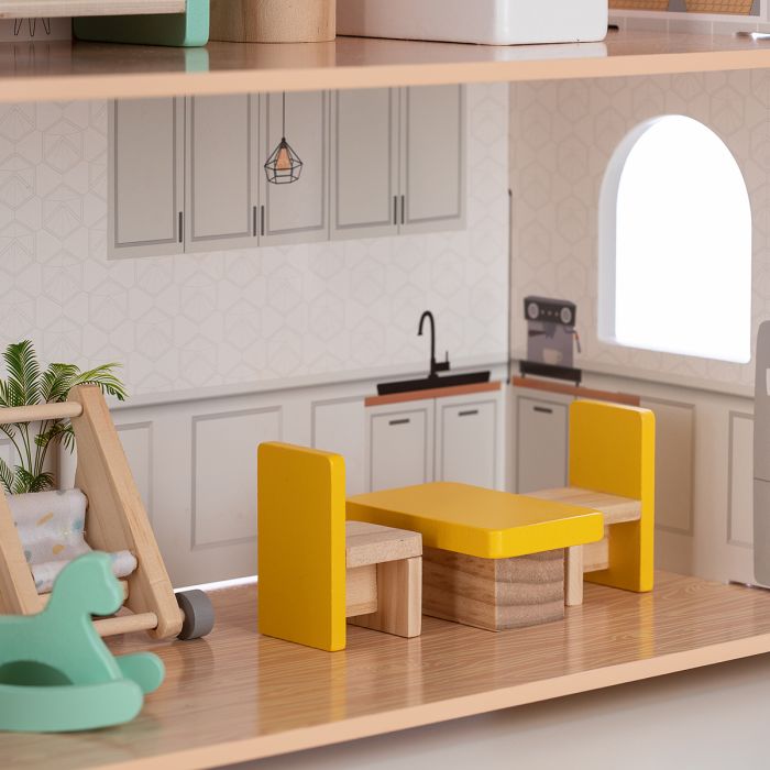 FreeON Ξύλινο Κουκλόσπιτο Με Έπιπλα