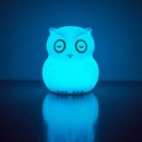 Hibu – Φορητό φωτάκι νυκτός από σιλικόνη BBluv Hibu – Φορητό φωτάκι νυκτός από σιλικόνη BBluv