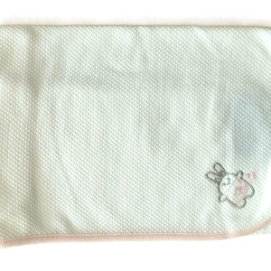 Πάνα Αγκαλιάς Με Κέντημα Ροζ Figlio Bino Πάνα Αγκαλιάς Με Κέντημα Ροζ Figlio Bino