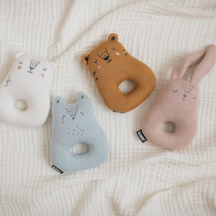 Πλεκτή Κουδουνίστρα Αλεπουδίτσα Minene Πλεκτή Κουδουνίστρα Αλεπουδίτσα Minene