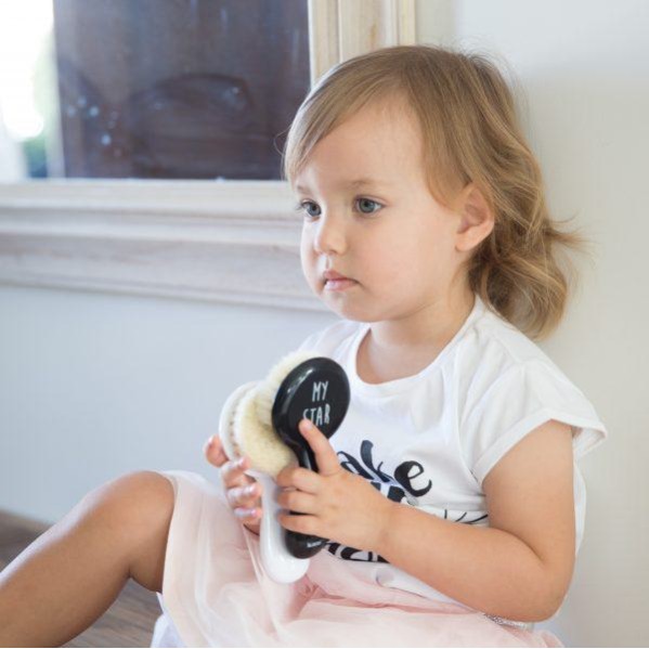 Σετ Βούρτσα – Χτένα με Φυσική Τρίχα Λευκό Minene