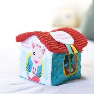 Σόφι Καμηλοπάρδαλη Το Σπιτάκι Των Ανακαλύψεων