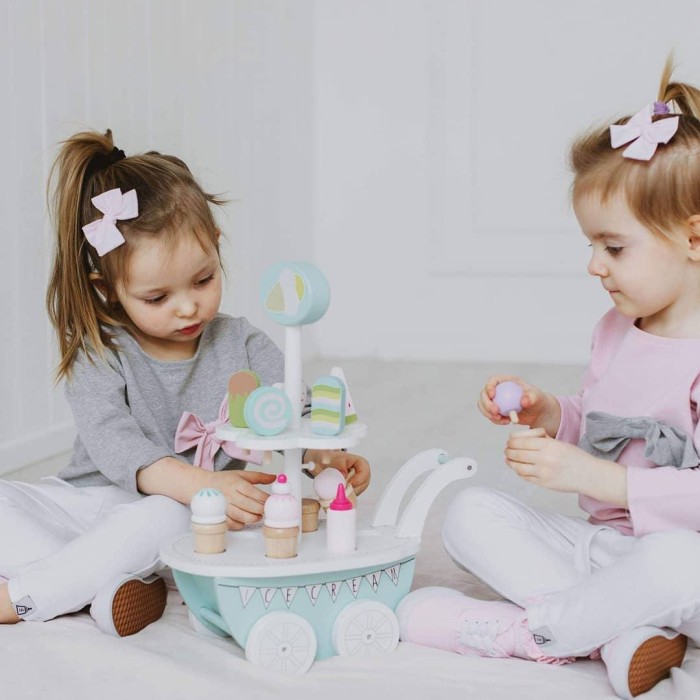 Ξύλινο Παγωτατζίδικο Μικρό Jabadabado Ξύλινο Παγωτατζίδικο Μικρό Jabadabado